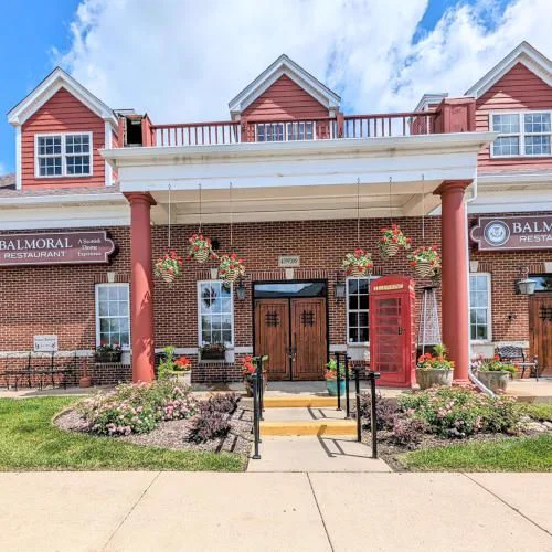 Vibrant container arrangement